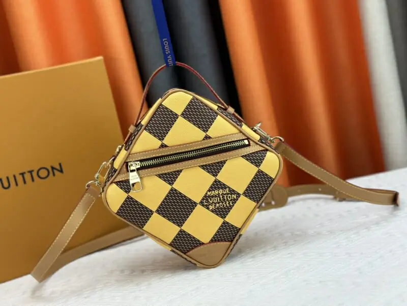 louis vuitton aaa qualite mini sac a main pour femme s_121112b